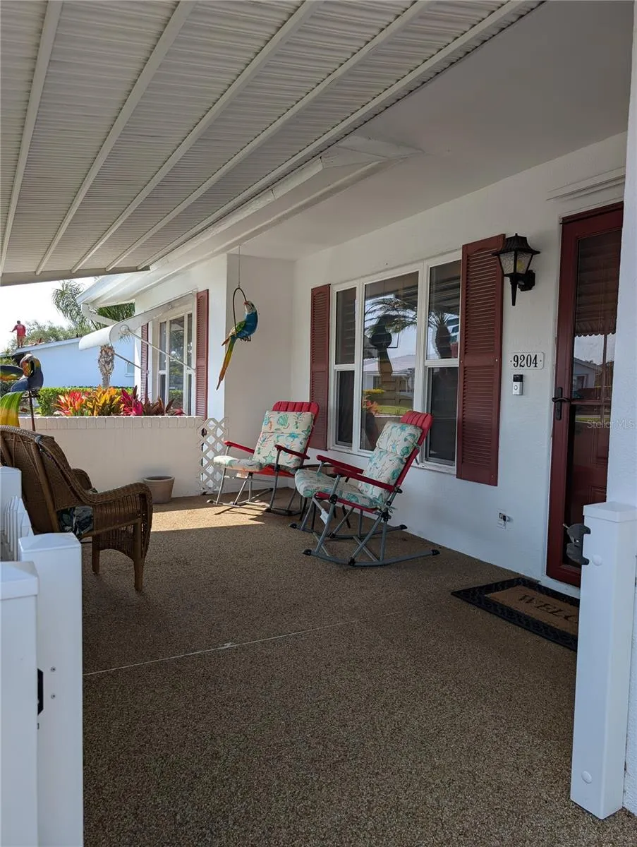 9204 36TH WAY #6 Pinellas Park, FL 33782