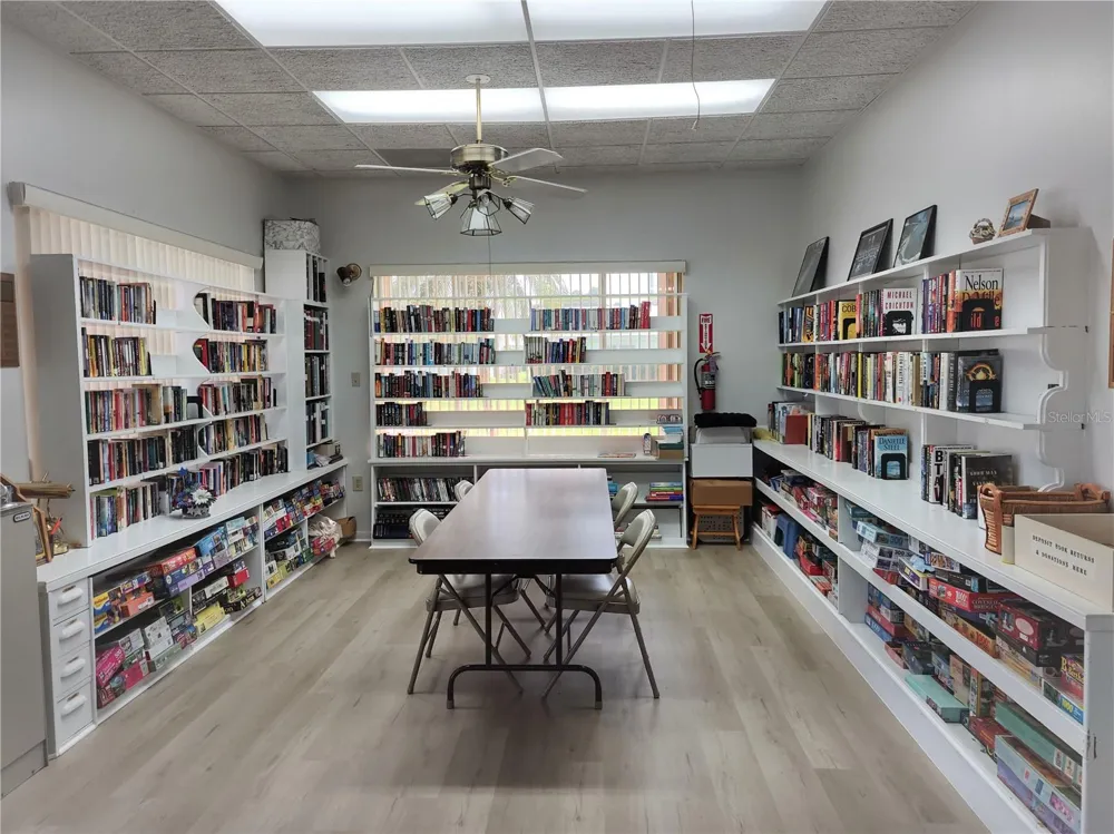 9204 36TH WAY #6 Pinellas Park, FL 33782