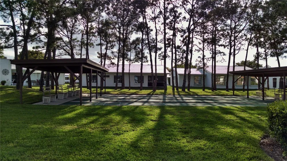 9204 36TH WAY #6 Pinellas Park, FL 33782