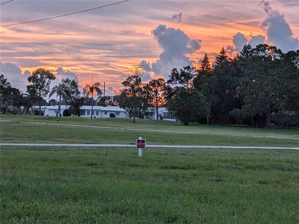 9204 36TH WAY #6 Pinellas Park, FL 33782