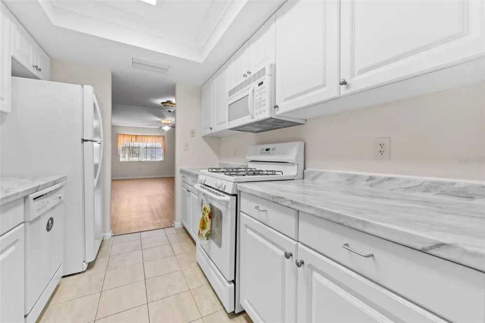 1950 59TH AVENUE #114 St Petersburg, FL 33714