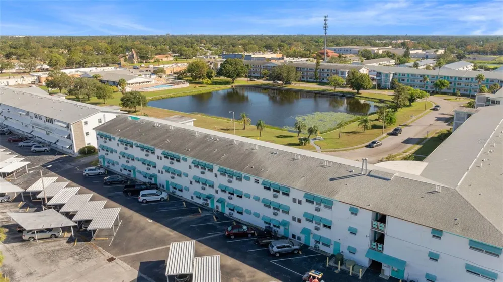 1950 59TH AVENUE #114 St Petersburg, FL 33714