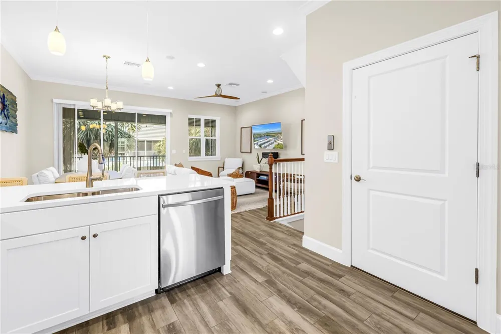 3207 NAUTICAL PLACE S St Petersburg, FL 33712