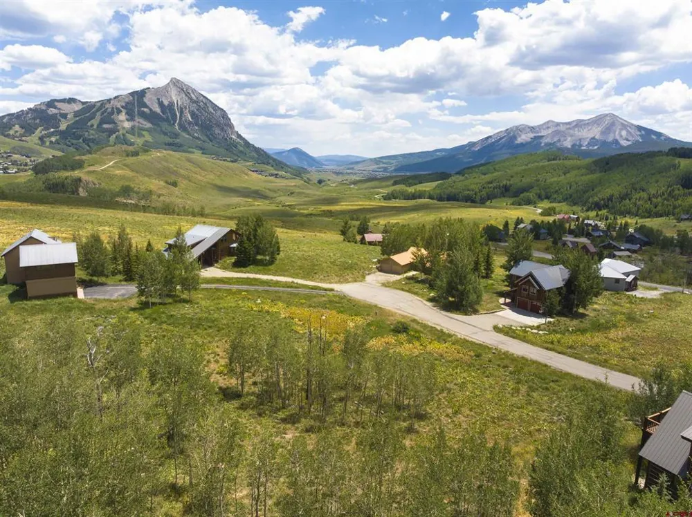 39 East Lane Crested Butte, CO 81224
