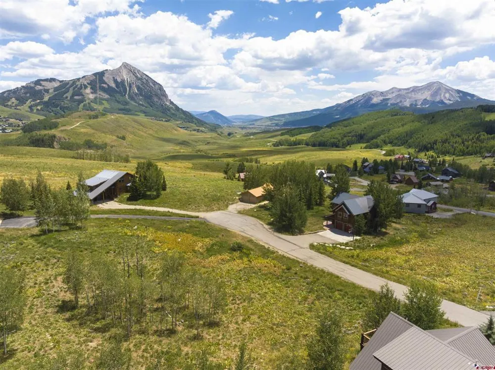 39 East Lane Crested Butte, CO 81224