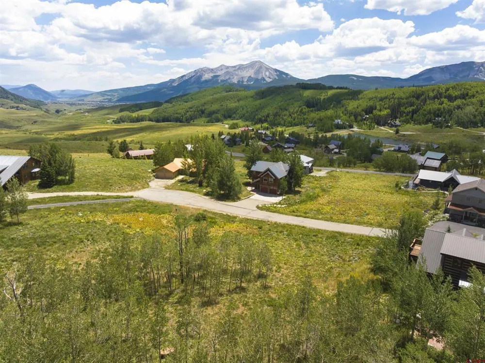 39 East Lane Crested Butte, CO 81224
