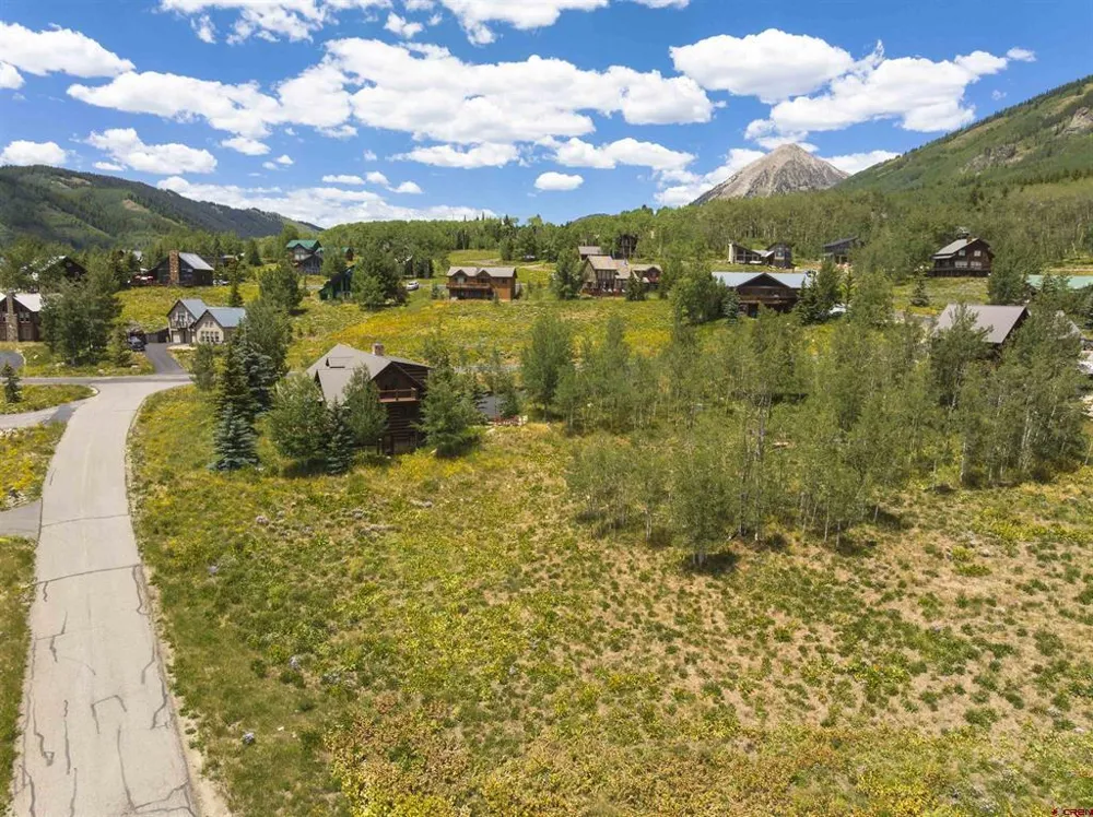 39 East Lane Crested Butte, CO 81224