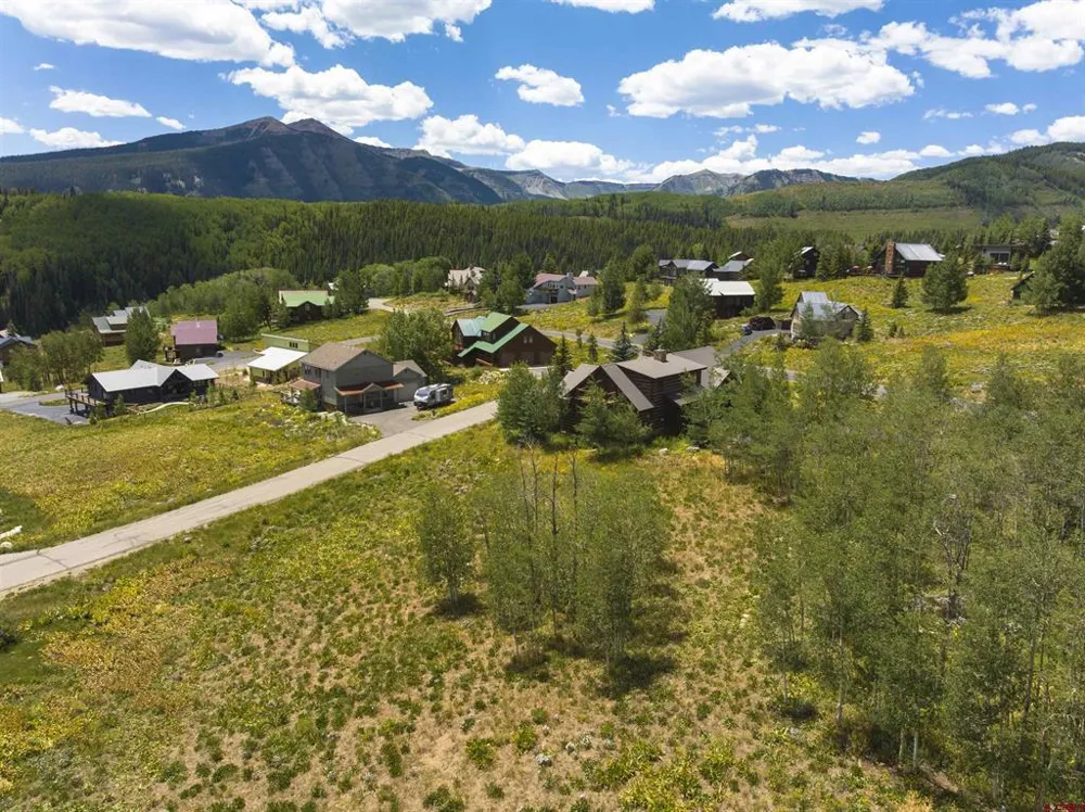 39 East Lane Crested Butte, CO 81224