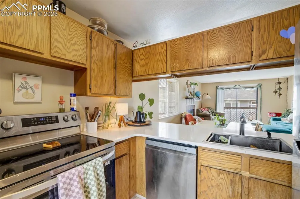 6935 Peyote Way Colorado Springs, CO 80919