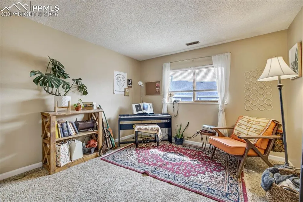 6935 Peyote Way Colorado Springs, CO 80919