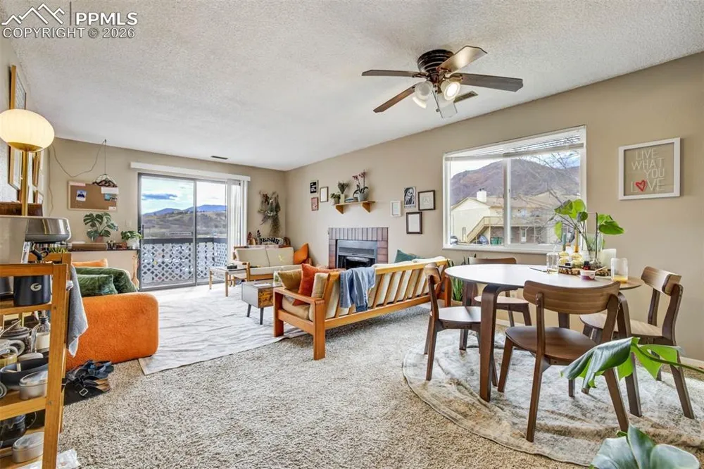 6935 Peyote Way Colorado Springs, CO 80919