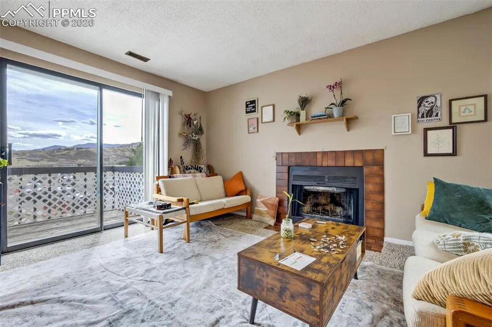 6935 Peyote Way Colorado Springs, CO 80919