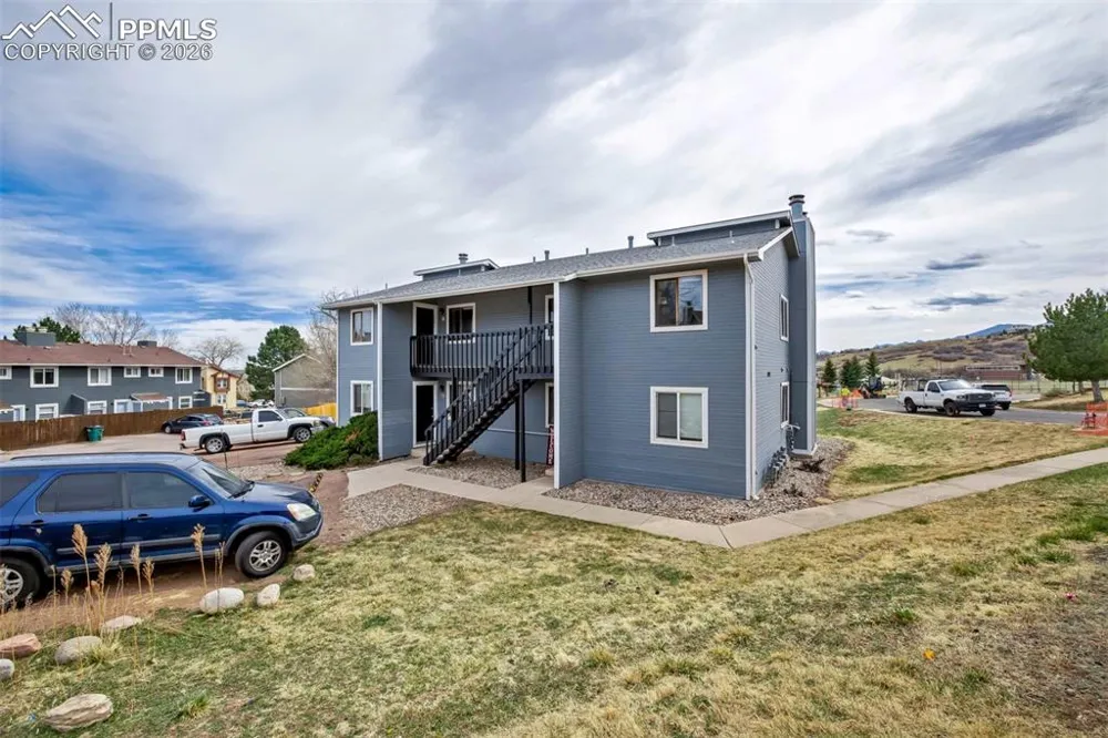 6935 Peyote Way Colorado Springs, CO 80919