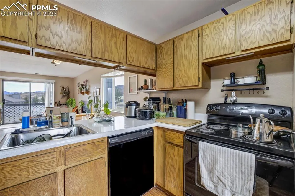 6935 Peyote Way Colorado Springs, CO 80919