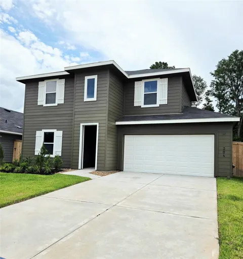 204 Golden Eagle Boulevard