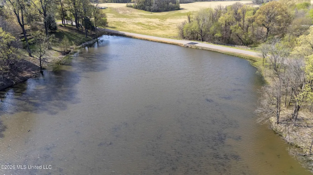 4234 Delta View Road Lake Cormorant, MS 38641