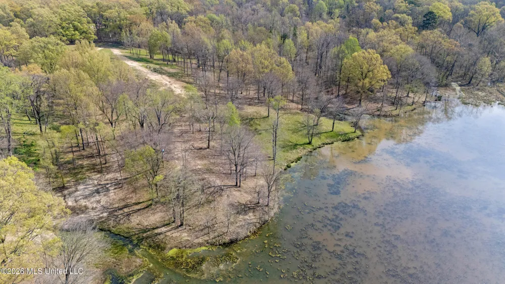 4234 Delta View Road Lake Cormorant, MS 38641