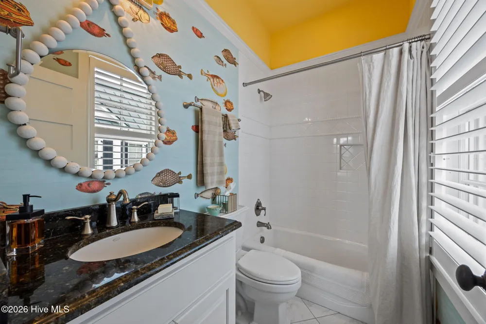365 E Harborside Road Oriental, NC 28571