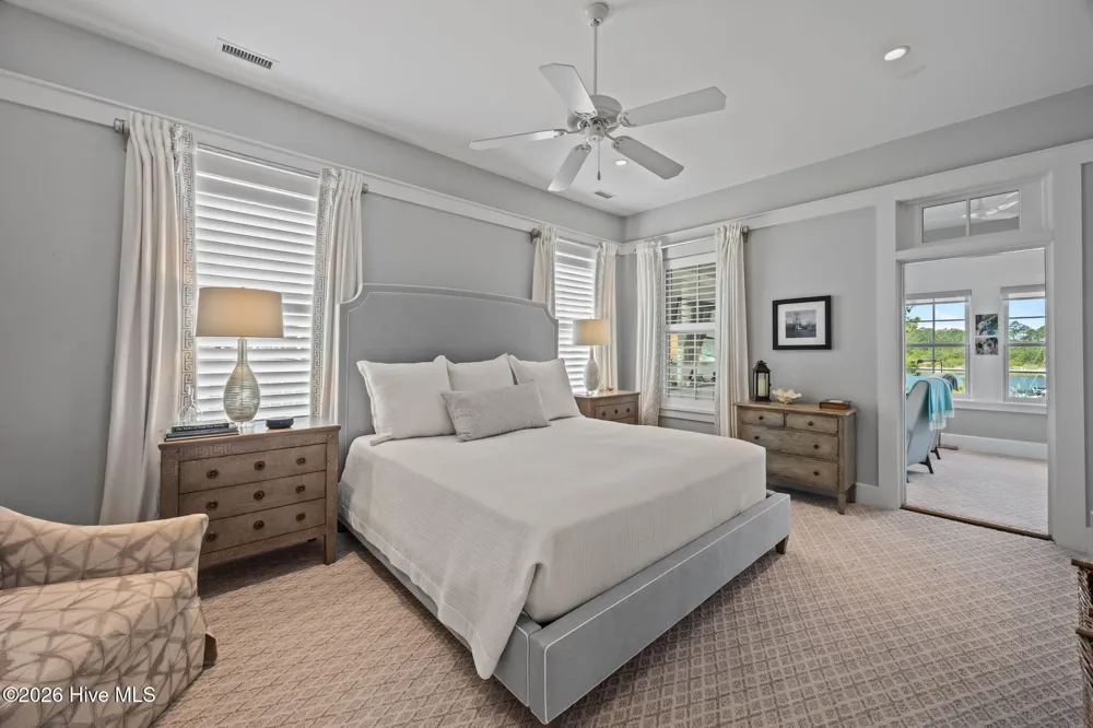 365 E Harborside Road Oriental, NC 28571