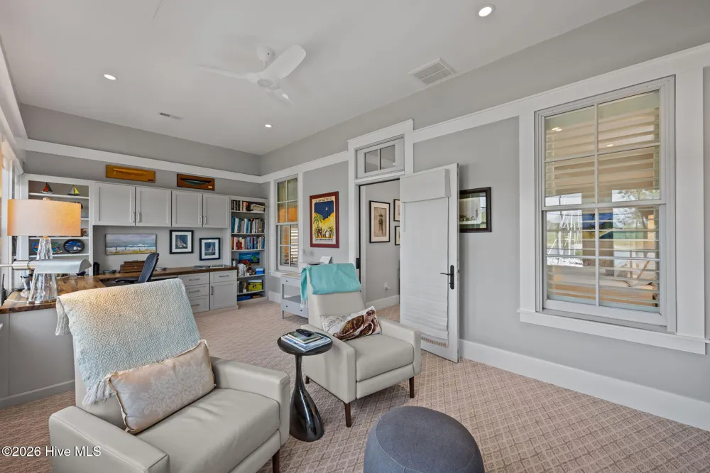 365 E Harborside Road Oriental, NC 28571