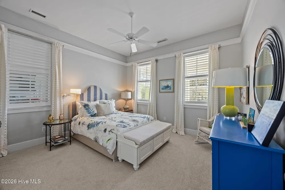 365 E Harborside Road Oriental, NC 28571