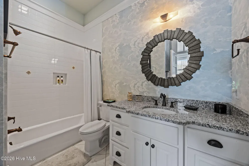 365 E Harborside Road Oriental, NC 28571