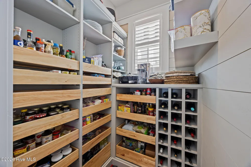 365 E Harborside Road Oriental, NC 28571