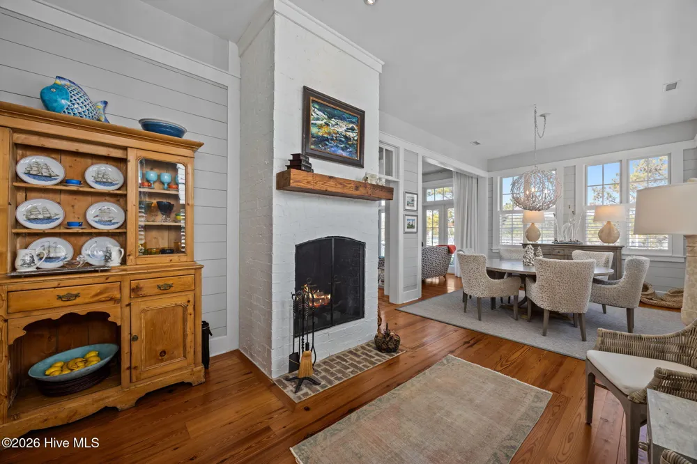 365 E Harborside Road Oriental, NC 28571