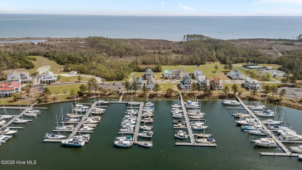 365 E Harborside Road Oriental, NC 28571