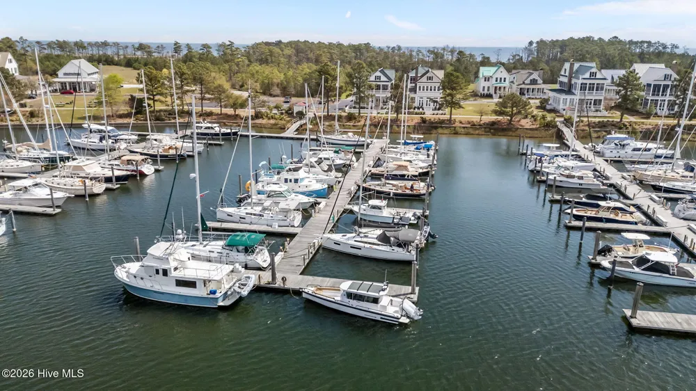 365 E Harborside Road Oriental, NC 28571