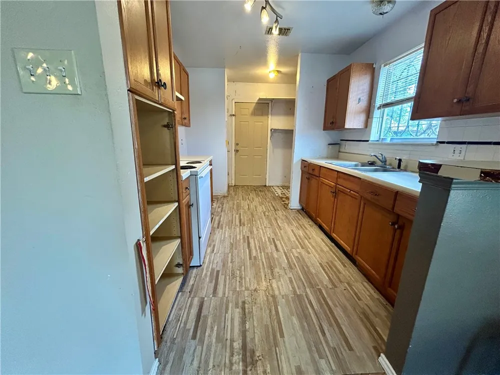 1117 Green Earth Drive Corpus Christi, TX 78405