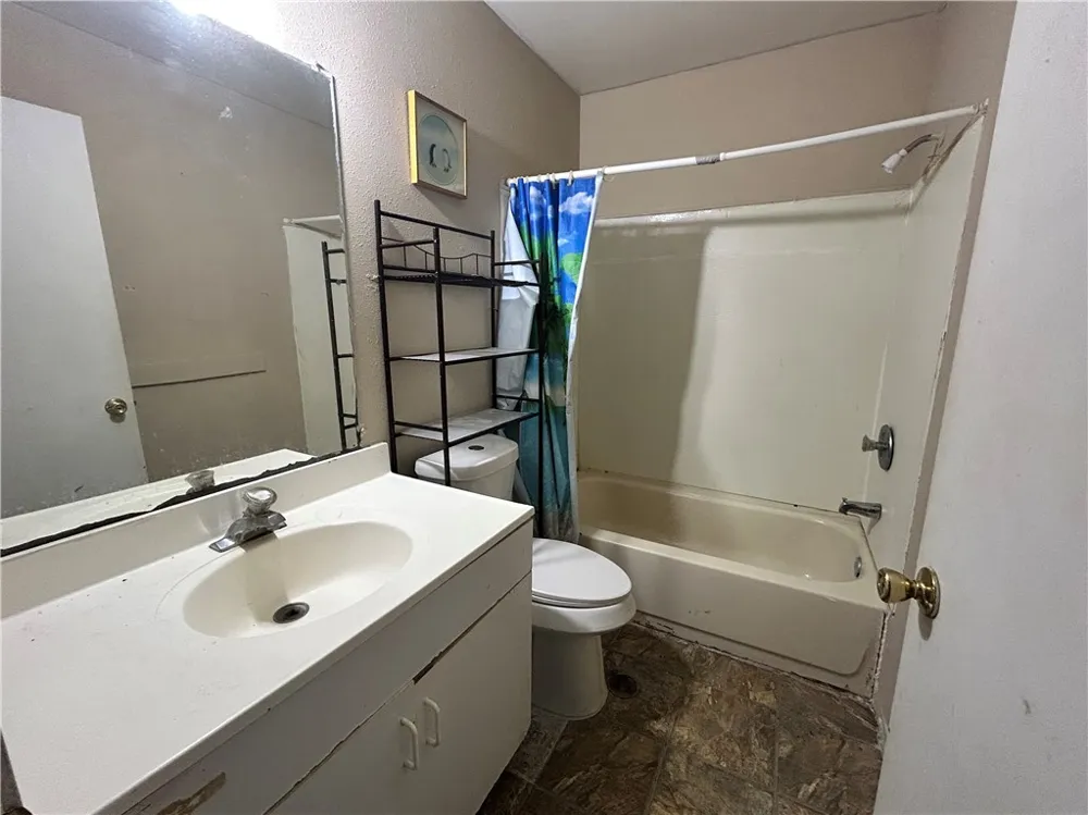 1117 Green Earth Drive Corpus Christi, TX 78405
