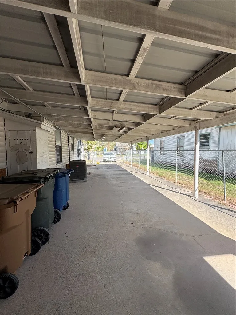 1203 14th Street Corpus Christi, TX 78404