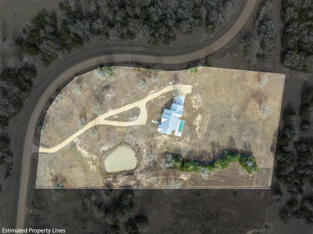 4991 Schott Road Ledbetter, TX 78946