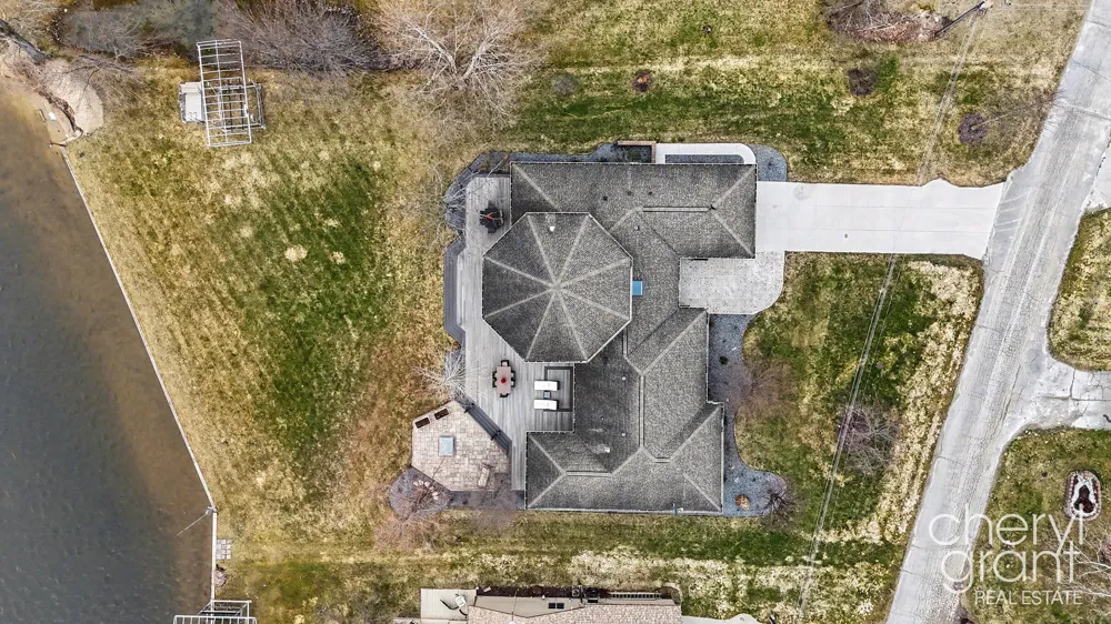 7022 Strawberry Lane Clarksville, MI 48815