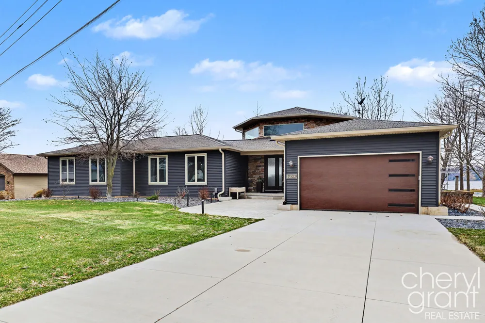 7022 Strawberry Lane Clarksville, MI 48815