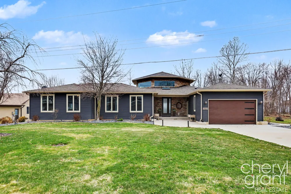 7022 Strawberry Lane Clarksville, MI 48815