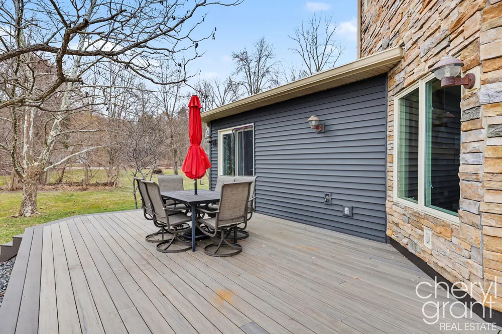 7022 Strawberry Lane Clarksville, MI 48815