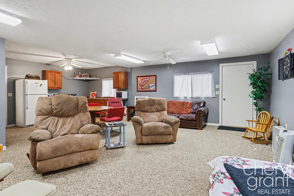 7022 Strawberry Lane Clarksville, MI 48815