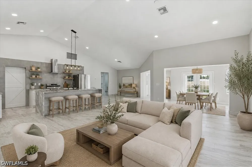 Boca Circle Naples, FL 34109