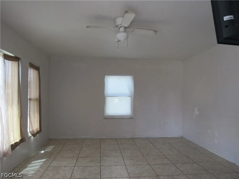 Canal Street Fort Myers, FL 33901