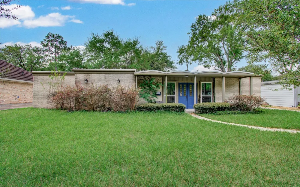 5507 Braesvalley Drive Houston, TX 77096