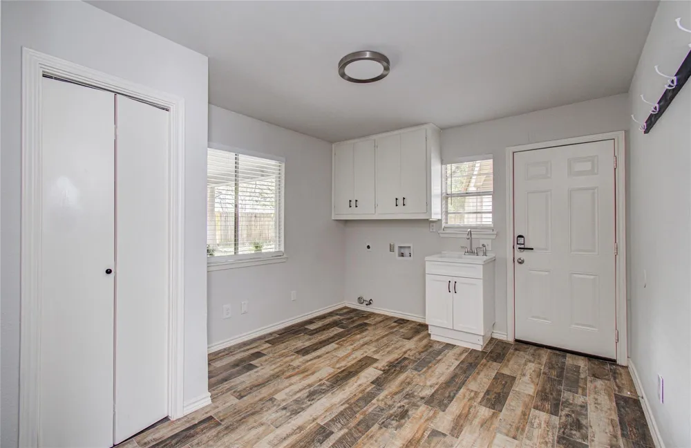 5507 Braesvalley Drive Houston, TX 77096