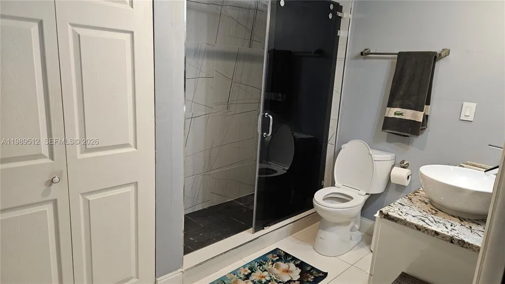 11111 Biscayne Blvd #3F Miami, FL 33181