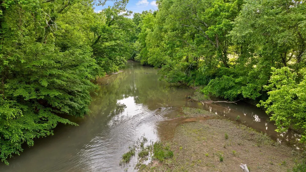 670 Maine Avenue Wildwood, GA 30757
