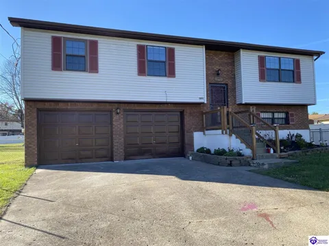 1393 Kingswood Way