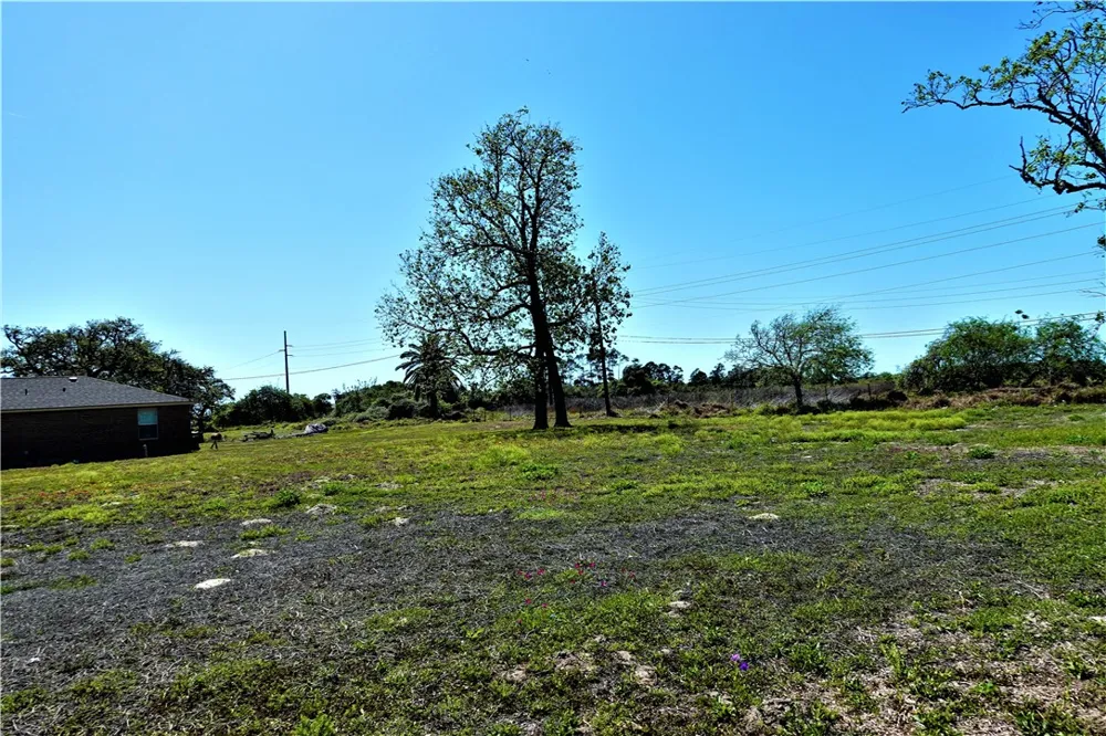 627 8th Street Ingleside, TX 78362