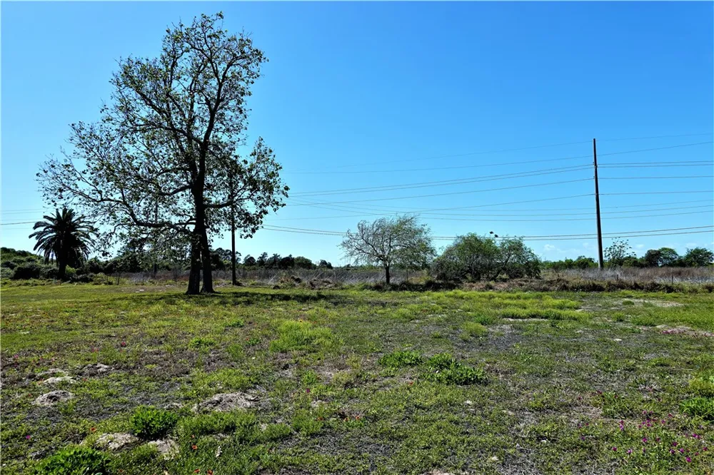 627 8th Street Ingleside, TX 78362