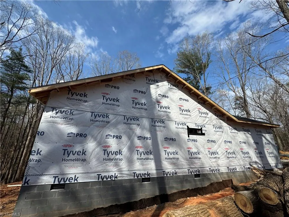 348 Woodland Drive Elkin, NC 28621