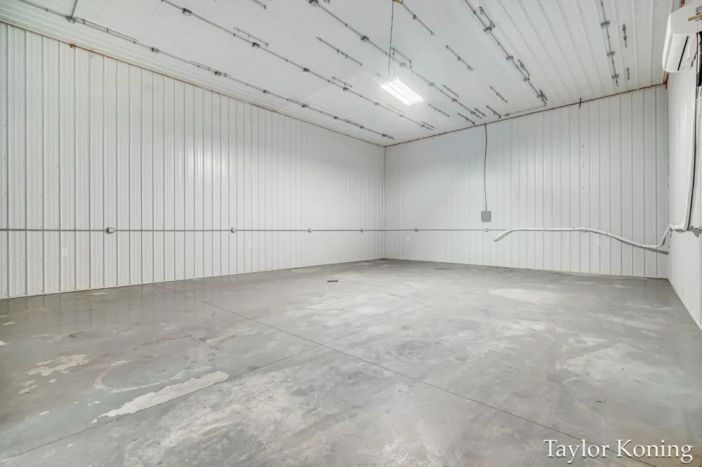 3111 128th Avenue Hart, MI 49420